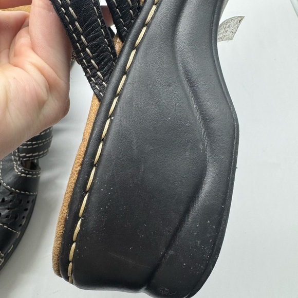 Clarks Bendables Lexi Black Leather Sandal Size Medium Size 11W - Picture 5 of 12